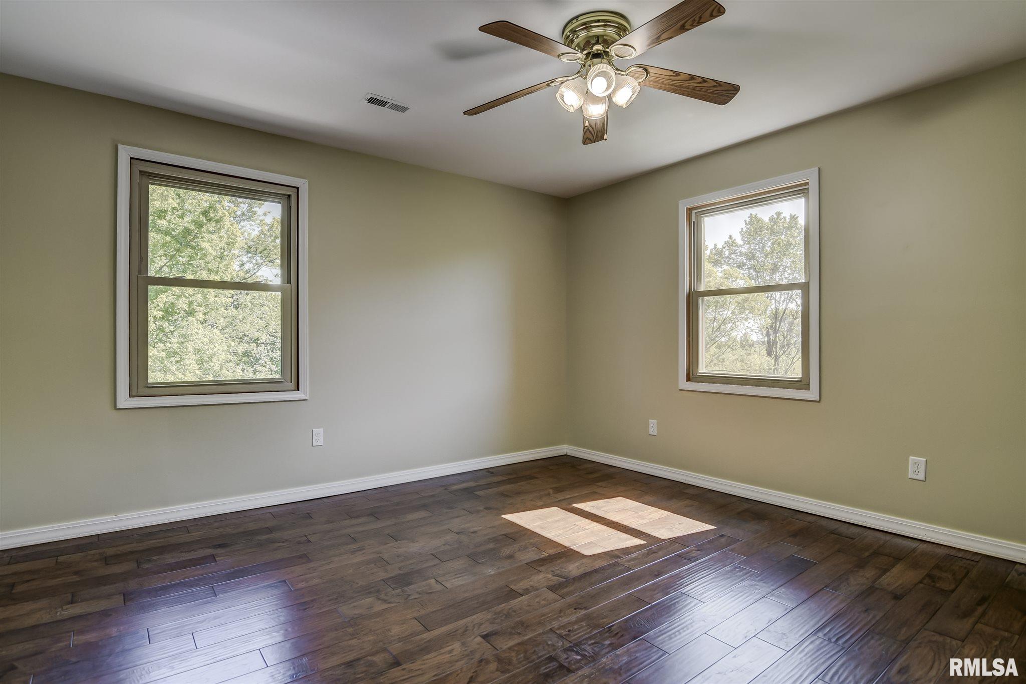2531 County Road 625 East Rochester, IL 62563 - Photo 27 of 50 Gallery Image 27