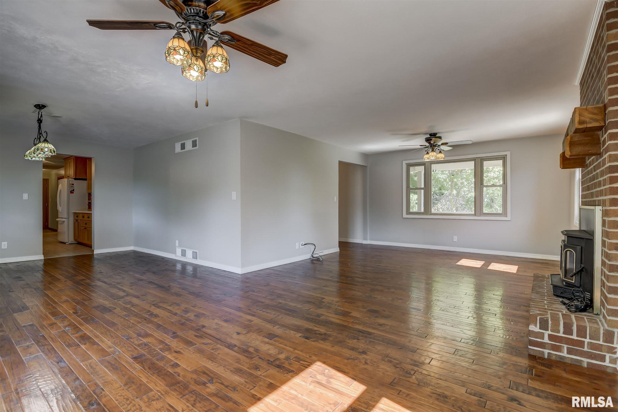 2531 County Road 625 East Rochester, IL 62563 - Photo 6 of 50 Gallery Image 6