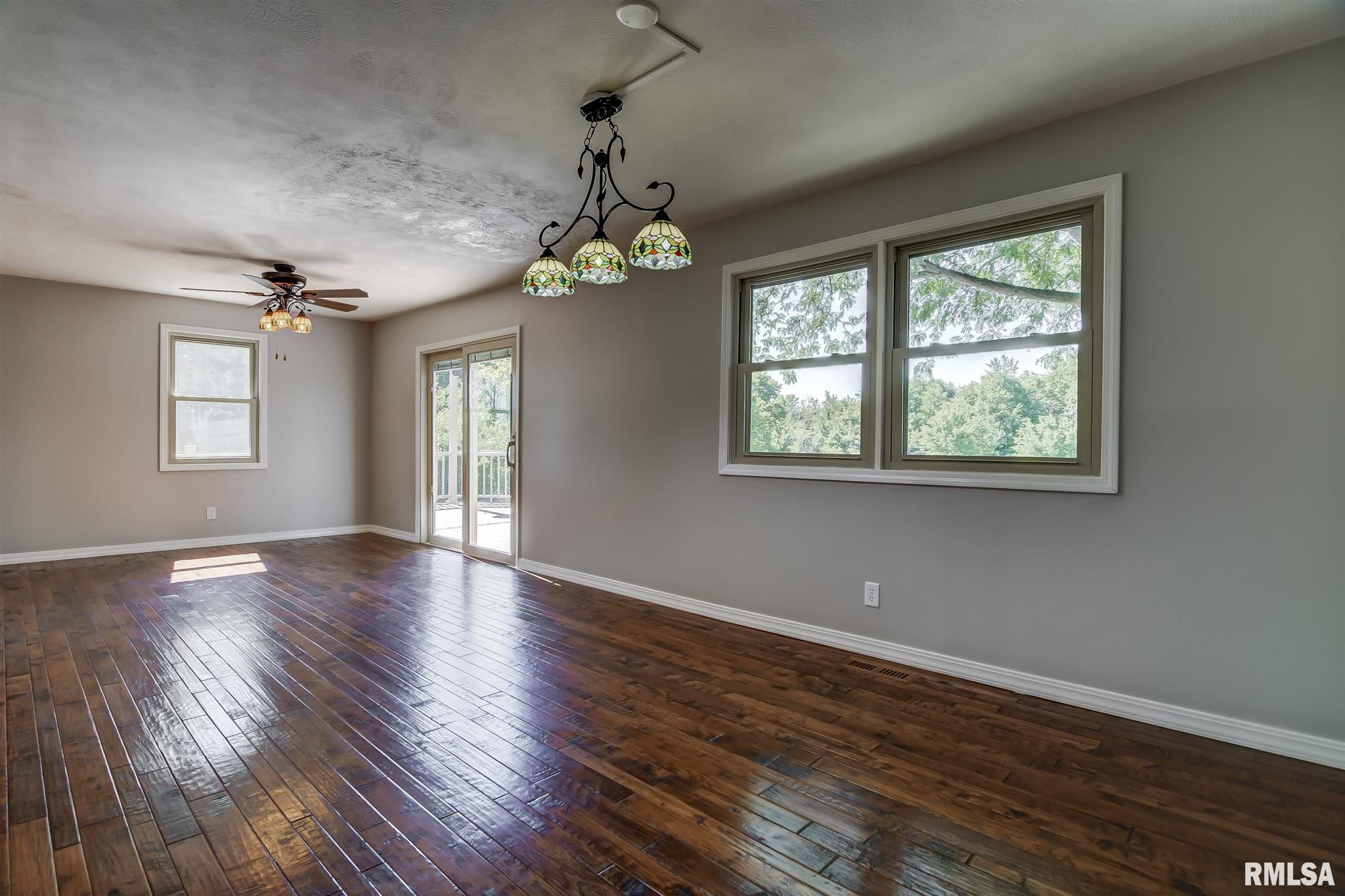 2531 County Road 625 East Rochester, IL 62563 - Photo 7 of 50 Gallery Image 7