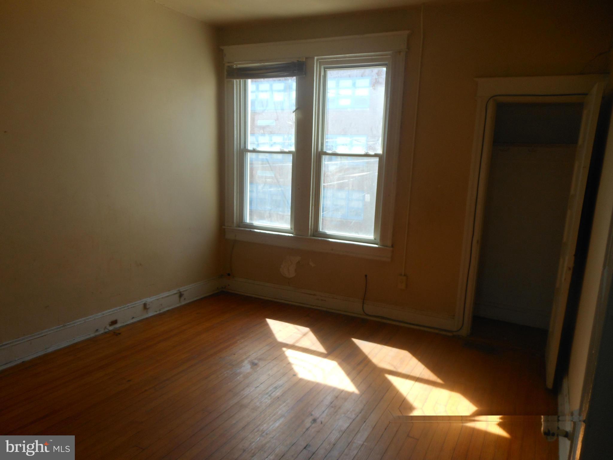 418 Edgewood Street Baltimore, MD 21229 - Photo 7 of 10 Bedroom two