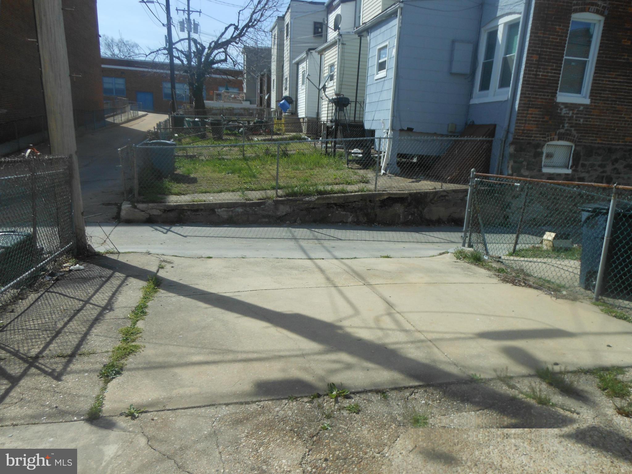418 Edgewood Street Baltimore, MD 21229 - Photo 10 of 10 Exterior (Rear)-photo two