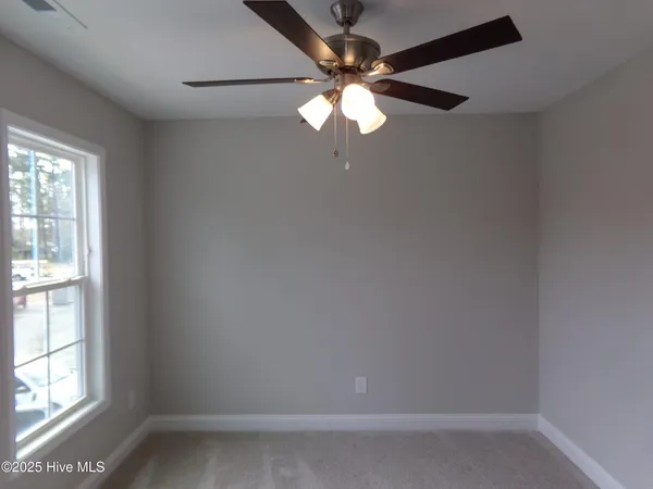 $1,500 | 201 Loren Road, Hubert, NC 28539