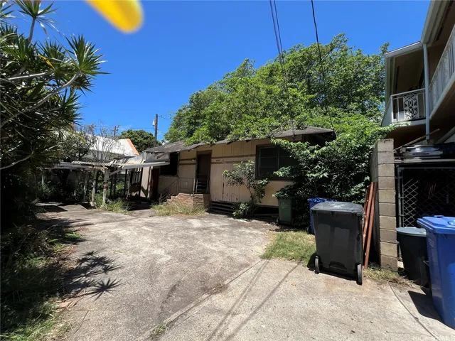 $550,000 | 2307 North School Street, Unit A, Honolulu, HI 96819