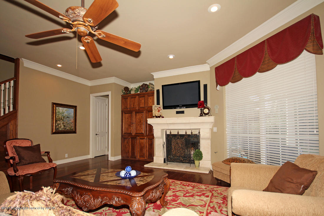23 Cypress Point Amarillo, TX 79124 - Photo 11 of 47 Living Area