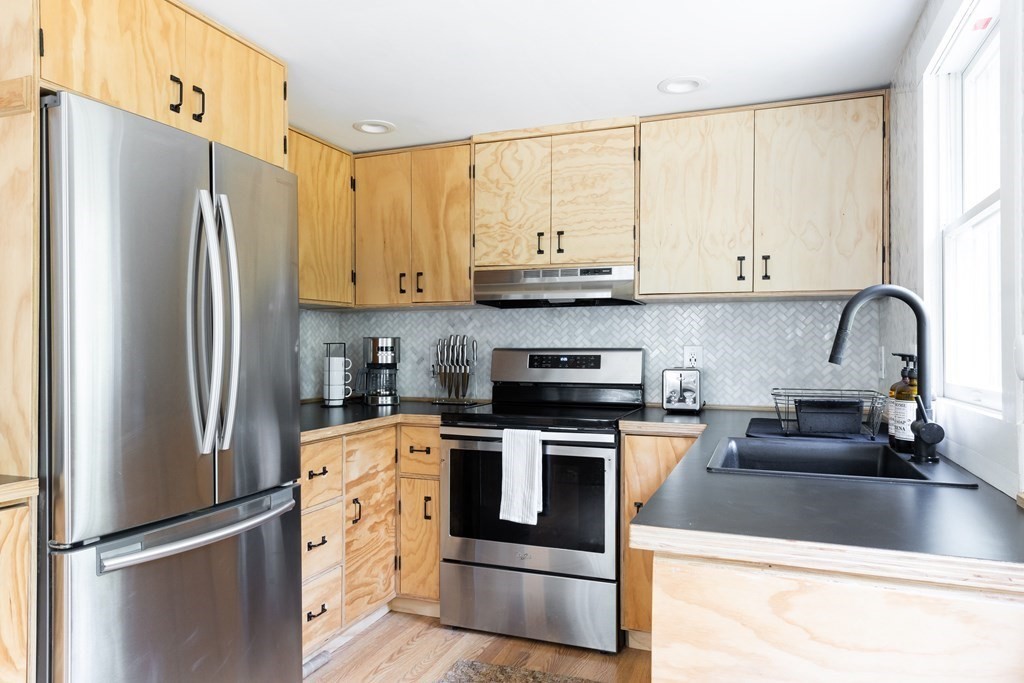 1344 Massasoit Road, Unit 1344 Eastham, MA 02642 - Photo 4 of 14 Gallery Image 4
