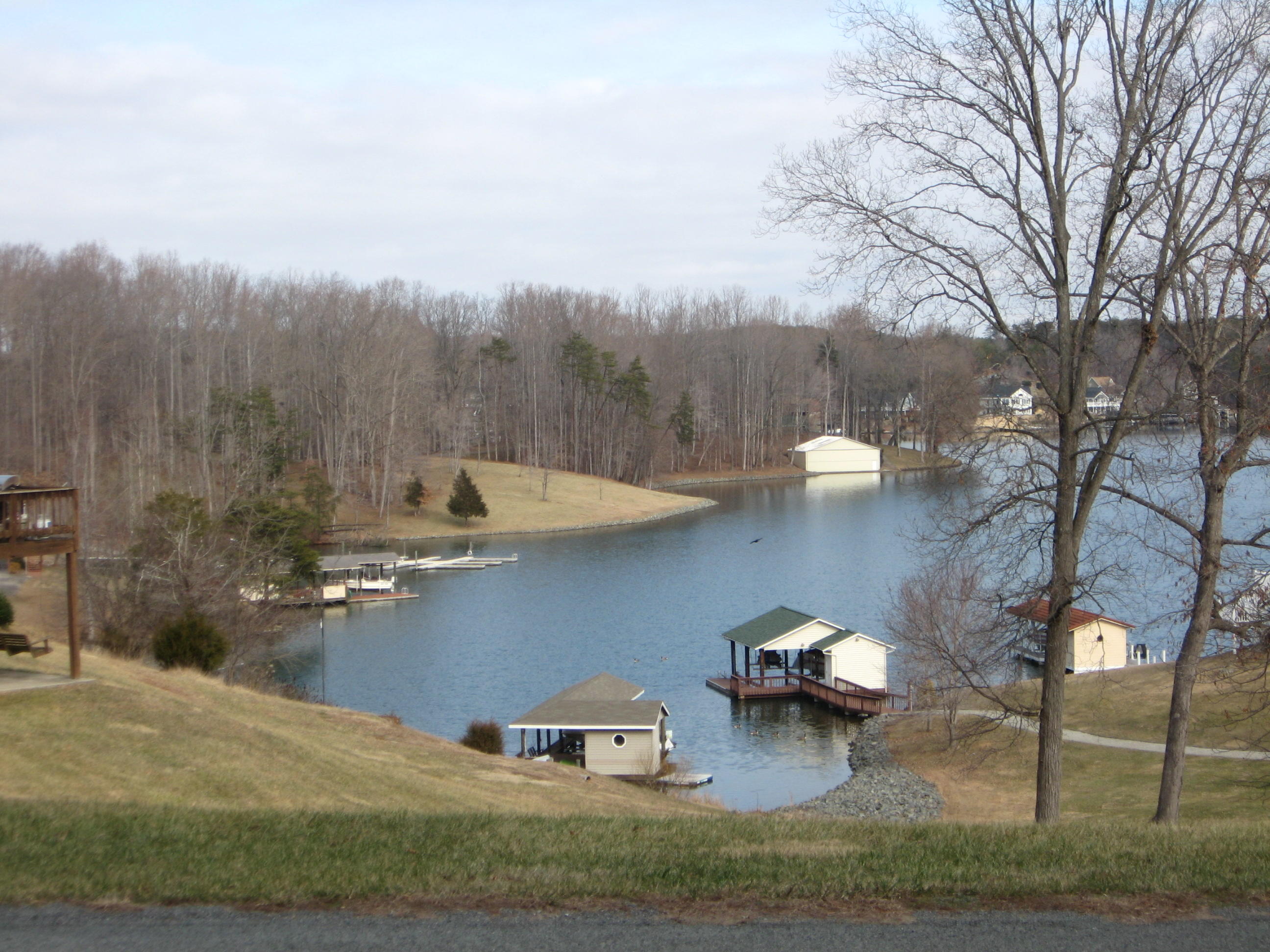Beautiful Lake Views
