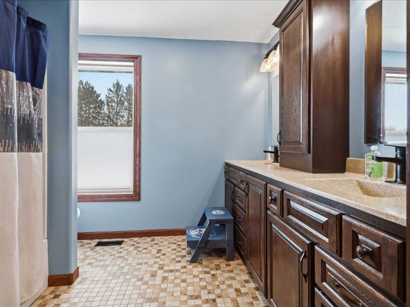 2236 Highway 65, Unit 2 Mora, MN 55051 - Photo 18 of 40