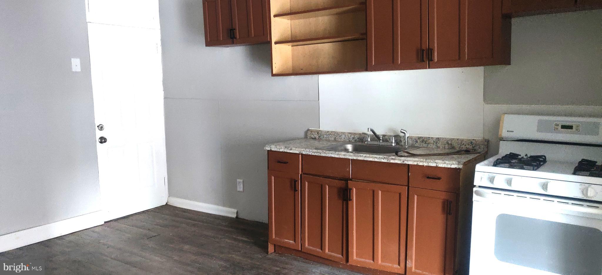 5612 Utah Street Philadelphia, PA 19144 - Photo 5 of 20