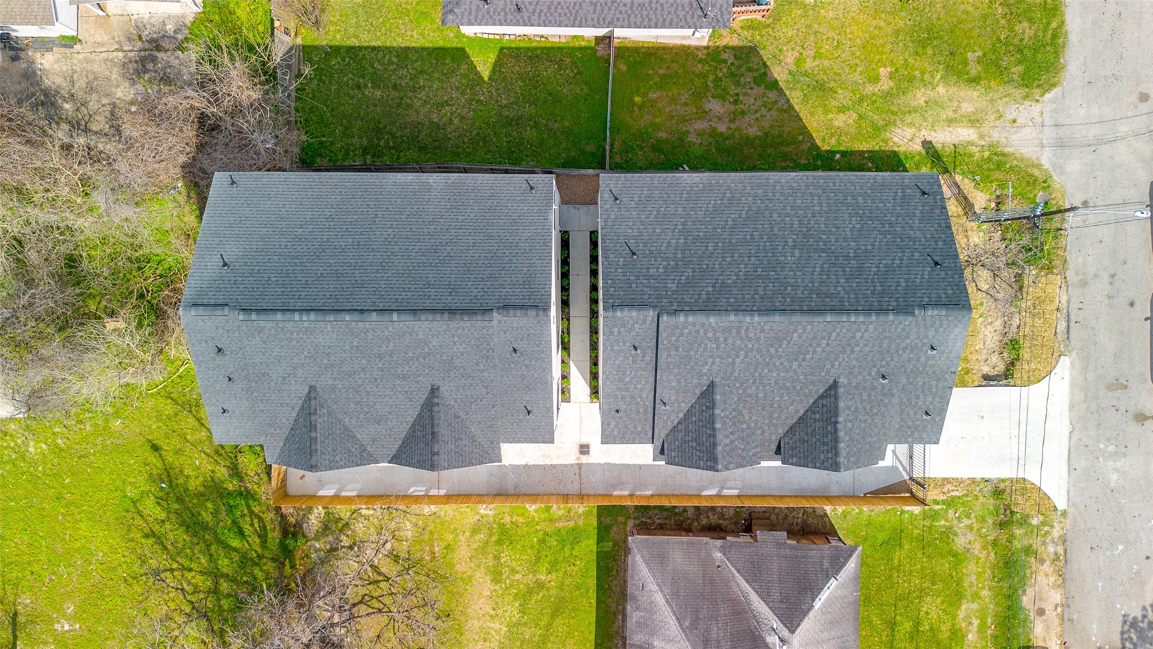 4209 Allston Street Houston, TX 77018 - Photo 28 of 31 an aerial view of a house with swimming pool