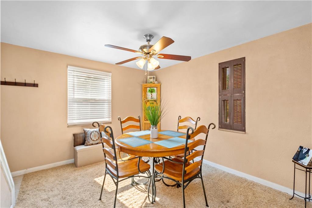 1021 Connor Road Pittsburgh, PA 15234 - Photo 6 of 25 Gallery Image 6