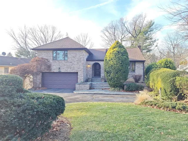 $799,000 | 3 Dorset Way, Glen Cove, NY 11542