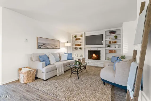 $639,000 | 269 East Elfin Green, Port Hueneme, CA 93041