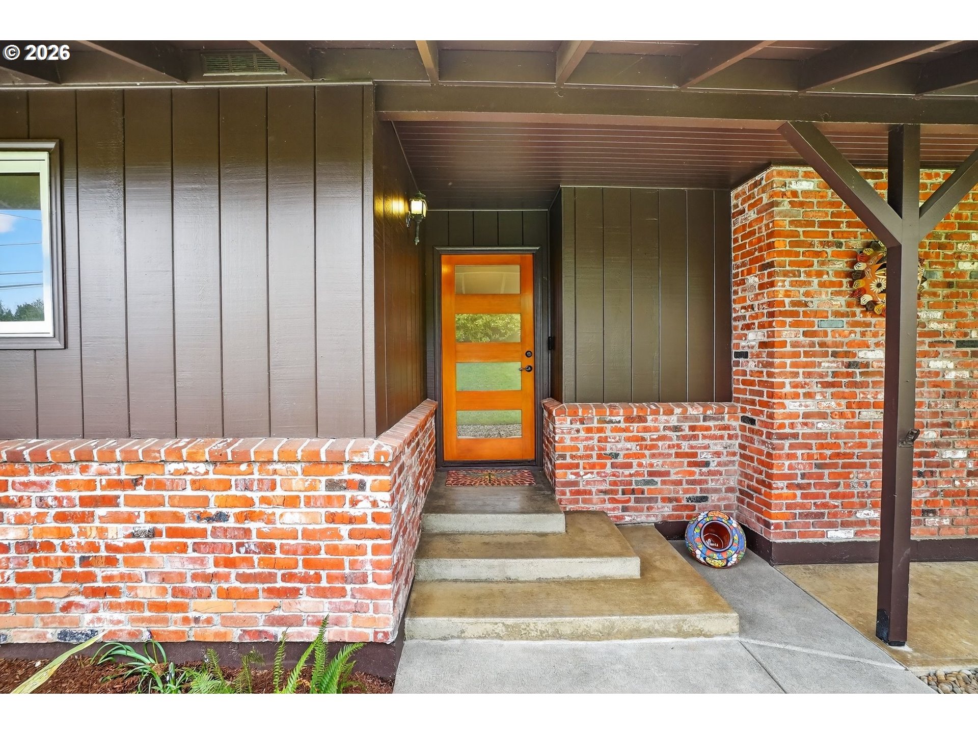 12944 Southeast Ridgecrest Road Happy Valley, OR 97086 - Photo 7 of 40 Entrance/Foyer