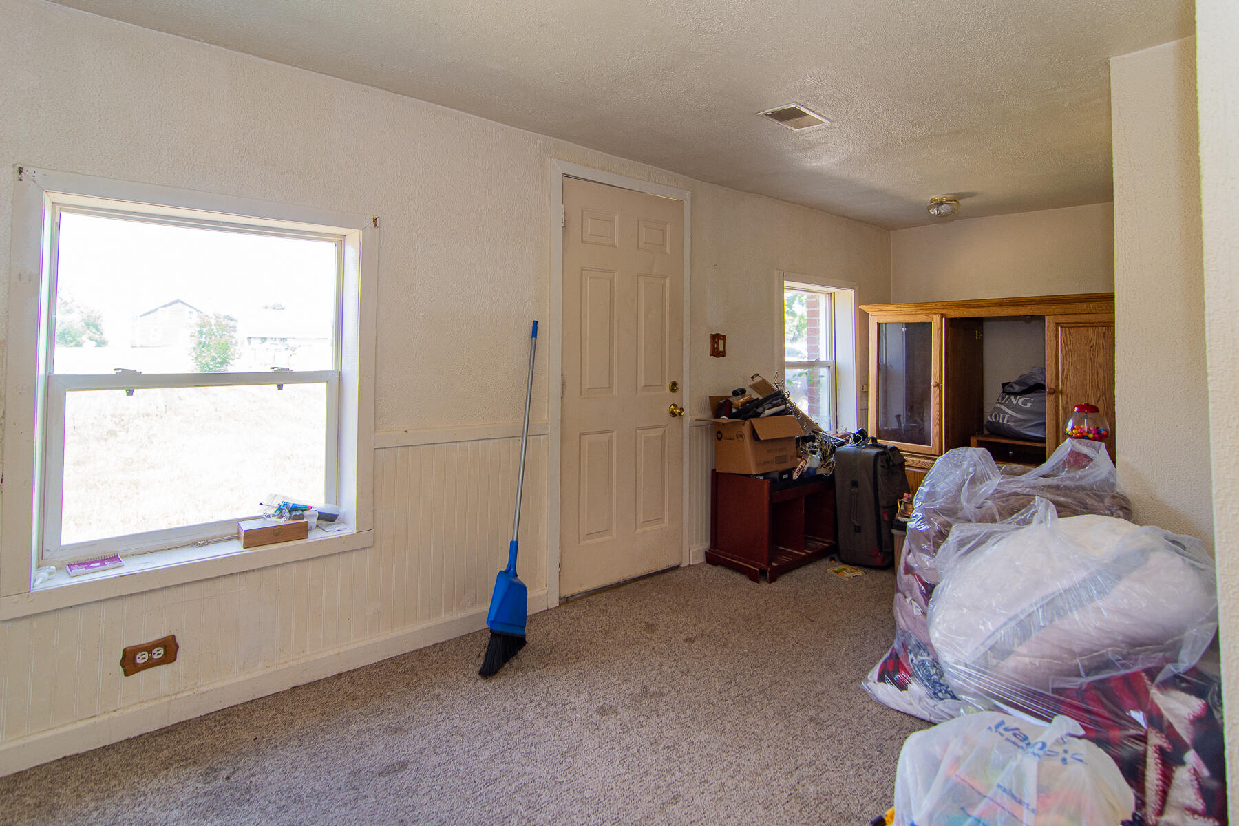 2814 Detroit Road Niles, MI 49120 - Photo 2 of 22 Detroit-4