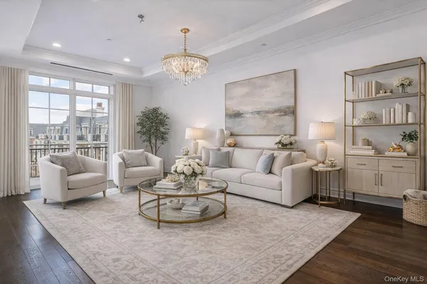 $4,698,000 | 3000 Royal Court, Unit 3308, North Hills, NY 11040