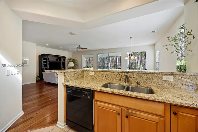 $525,000 | 167 Hampton Circle, Bluffton, SC 29909