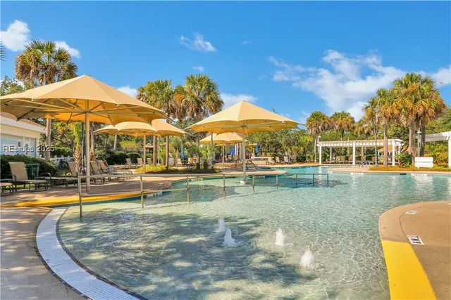 $525,000 | 167 Hampton Circle, Bluffton, SC 29909