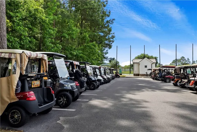 $525,000 | 167 Hampton Circle, Bluffton, SC 29909