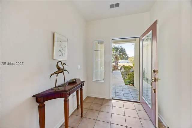 $525,000 | 167 Hampton Circle, Bluffton, SC 29909