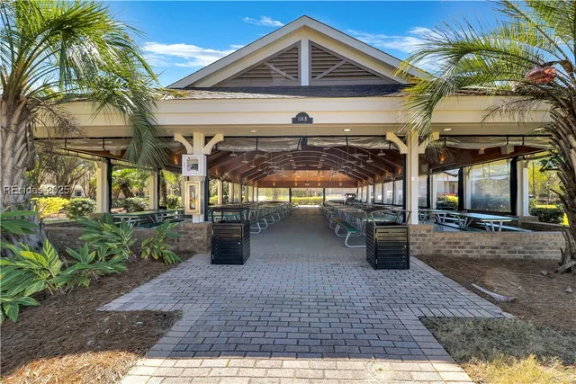 $525,000 | 167 Hampton Circle, Bluffton, SC 29909