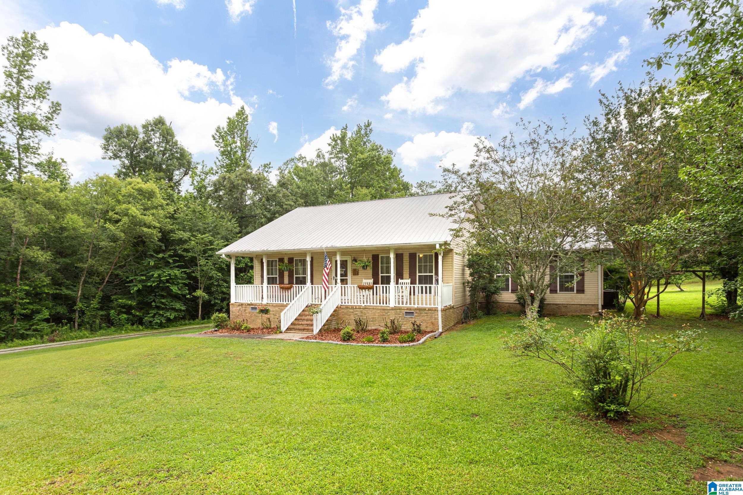 1460 Spring Road Ohatchee, AL 36271 - Photo 1 of 39