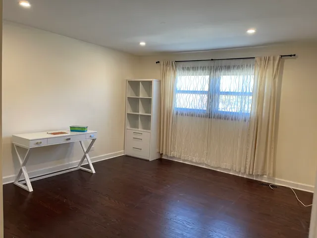 $540,000 | 1925 East Waverly Lane, Arlington Heights, IL 60004