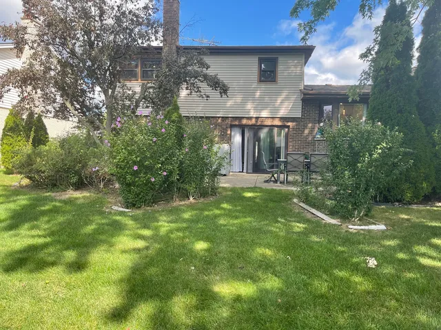 $540,000 | 1925 East Waverly Lane, Arlington Heights, IL 60004