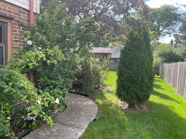 $540,000 | 1925 East Waverly Lane, Arlington Heights, IL 60004