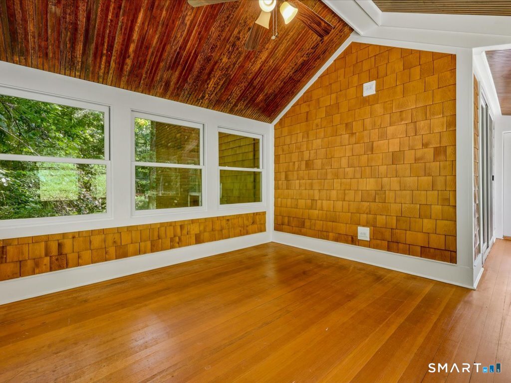 221 Duck Hole Road Madison, CT 06443 - Photo 16 of 37