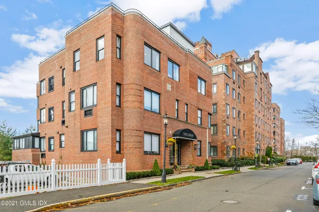 $7,495,000 | 9 Lafayette Court, Unit 3E, Greenwich, CT 06830