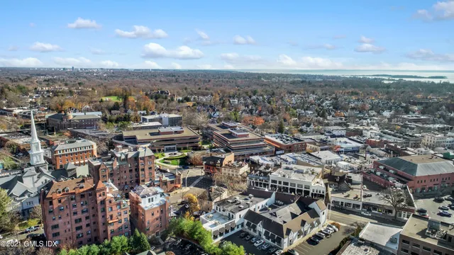 $7,495,000 | 9 Lafayette Court, Unit PH, Greenwich, CT 06830