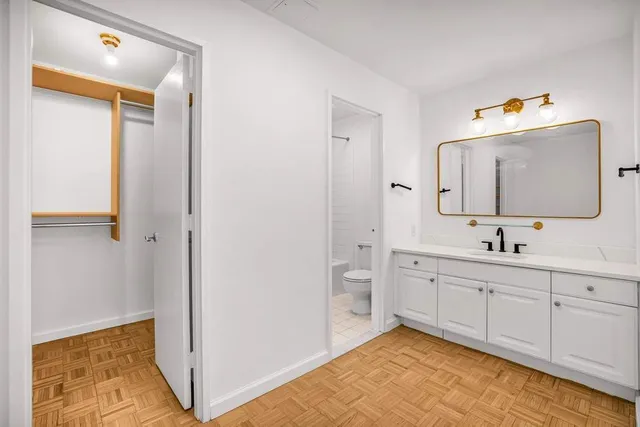 $829,000 | 310 East 46th Street, Unit 8L | Midtown East