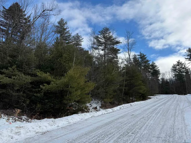 $99,500 | 11 Dove Lane, Canaan, NH 03741