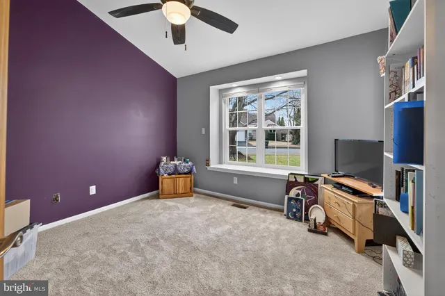 $475,000 | 44 Brook Drive, Burlington, NJ 08016