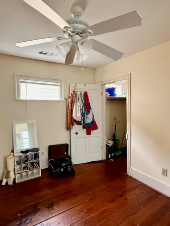 $2,375 | 107 Smith Street, Unit B, Charleston, SC 29403