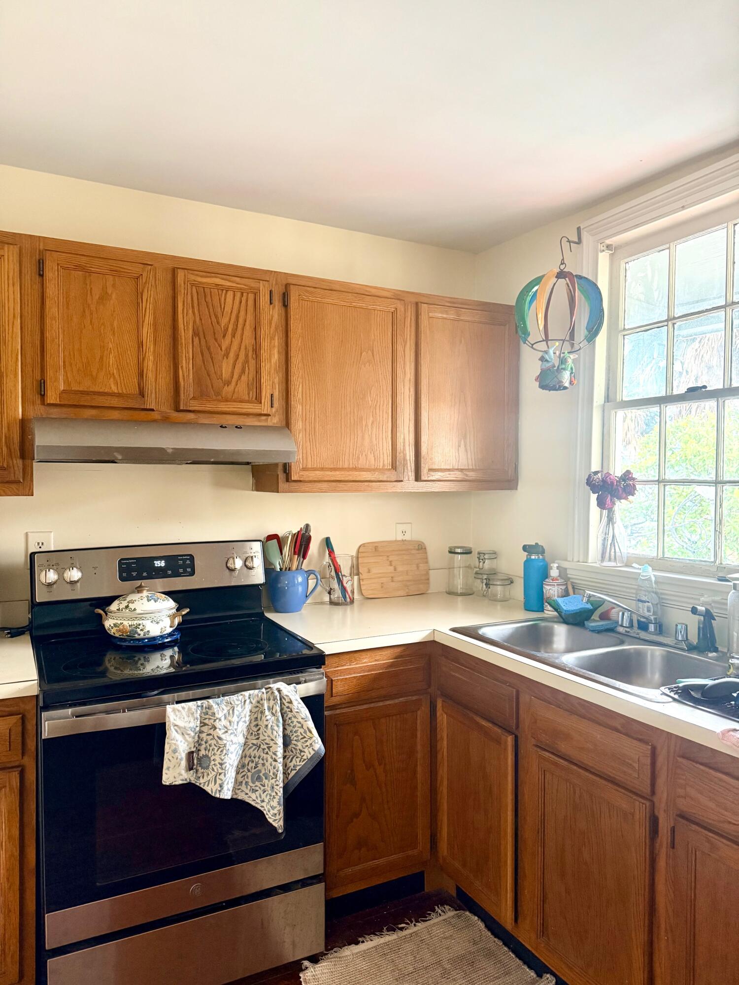 107 Smith Street, Unit B Charleston, SC 29403 - Photo 8 of 21 Kitchen
