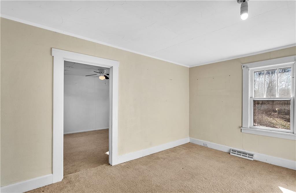 1080 Valley Club Road Irwin, PA 15642 - Photo 17 of 23 Gallery Image 17