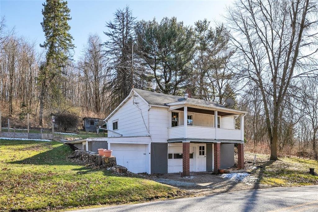 1080 Valley Club Road Irwin, PA 15642 - Photo 3 of 23 Gallery Image 3