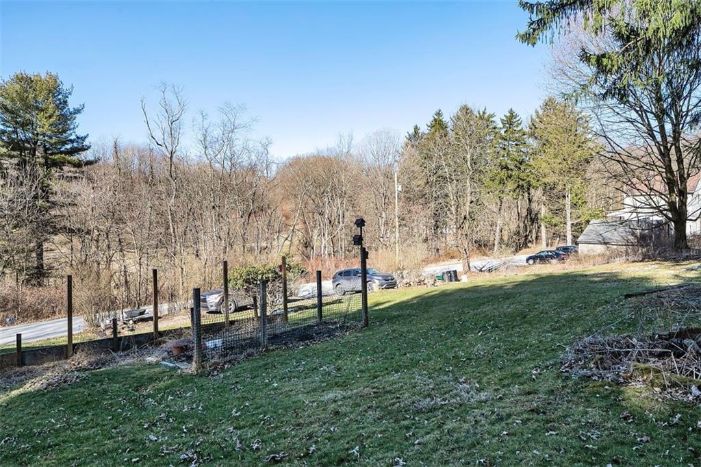 1080 Valley Club Road Irwin, PA 15642 - Photo 8 of 23 Gallery Image 8