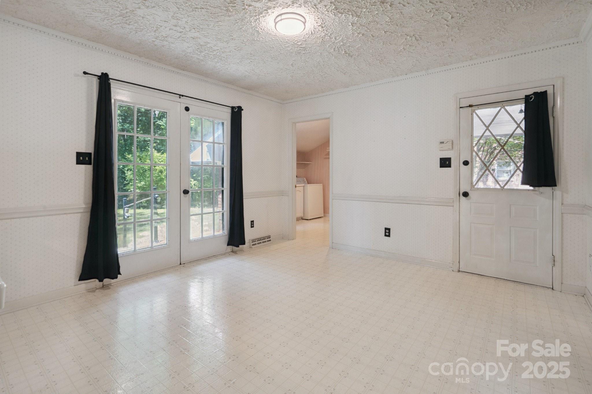 10120 Withers Road Charlotte, NC 28278 - Photo 14 of 34 Gallery Image 14