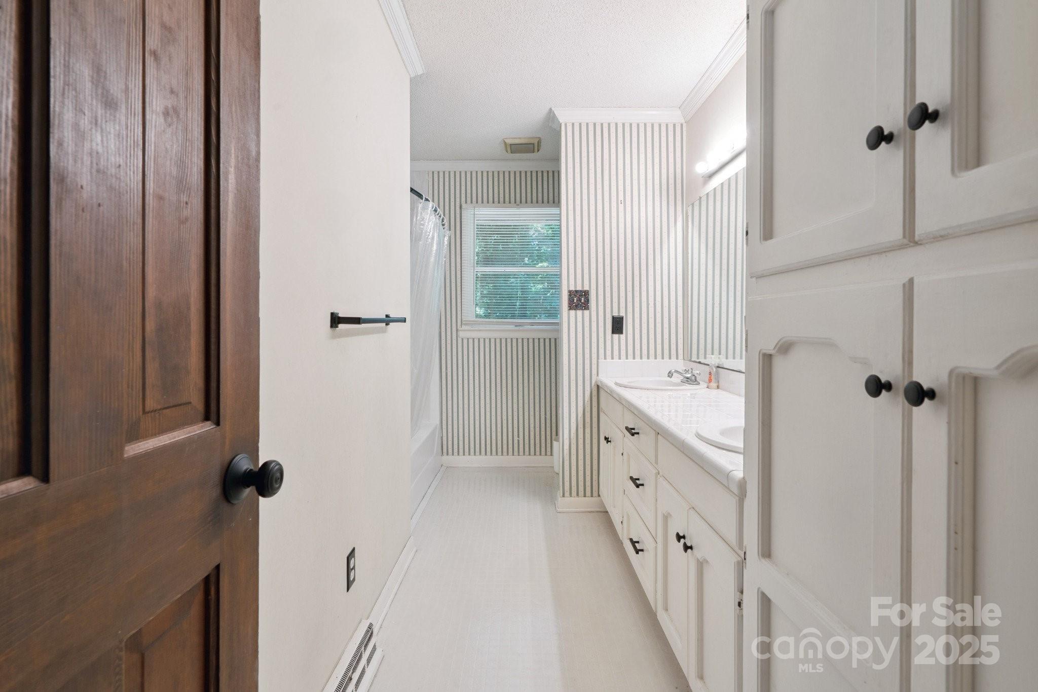 10120 Withers Road Charlotte, NC 28278 - Photo 27 of 34 Gallery Image 27