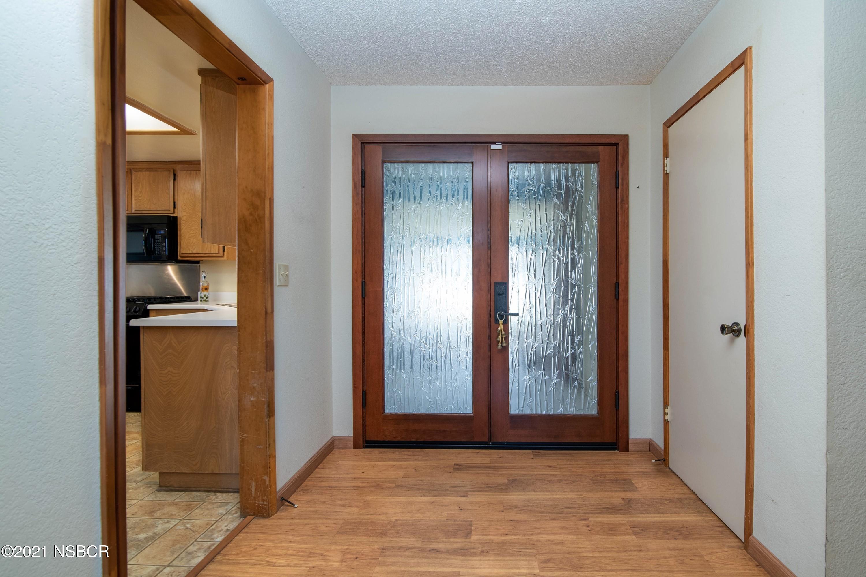 513 Crosby Drive Lompoc, CA 93436 - Photo 4 of 18 006_74701817