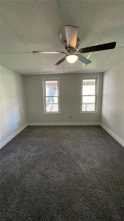 $1,000 | 424 West 7th Avenue, Unit 1, Tarentum, PA 15084