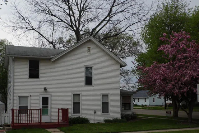 $139,000 | 800 1st Avenue, Rochelle, IL 61068