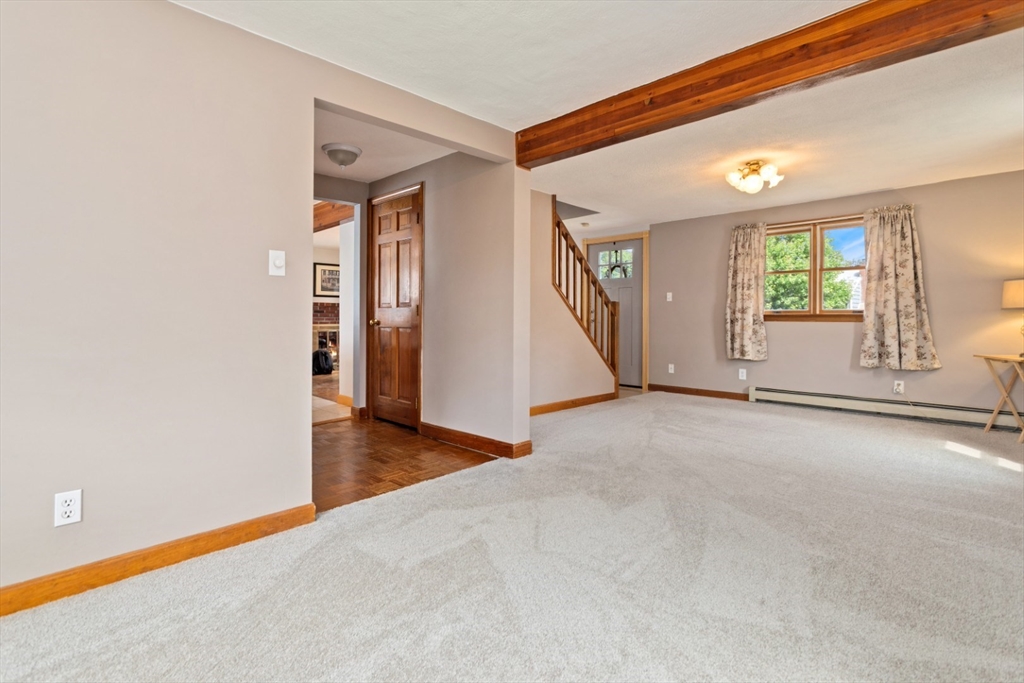 19 Cedar Grove Avenue Peabody, MA 01960 - Photo 3 of 34 Gallery Image 3