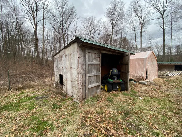 $99,900 | 26 Bass Lane, Brooklyn, CT 06234