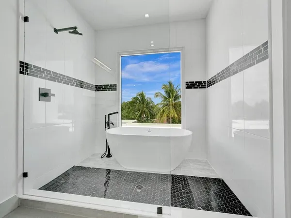 $8,700 | 1220 Northeast 15th Avenue, Fort Lauderdale, FL 33304