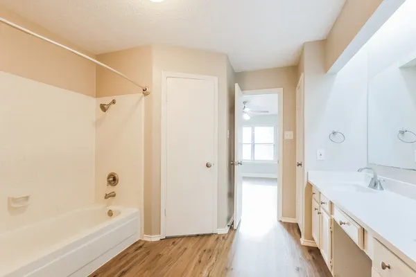 $1,800 | 12207 Evening Glen Court, Tomball, TX 77375