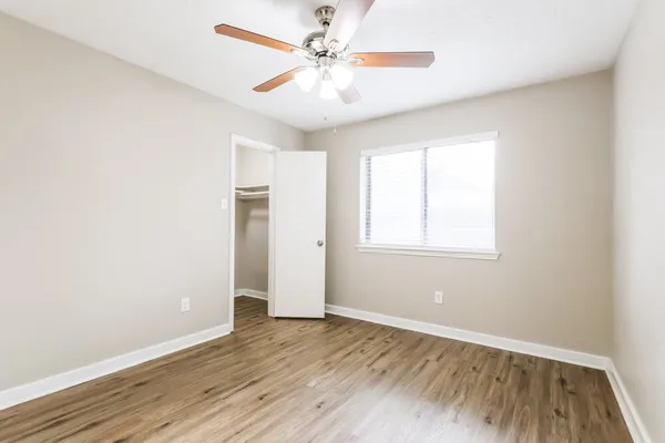 $1,800 | 12207 Evening Glen Court, Tomball, TX 77375