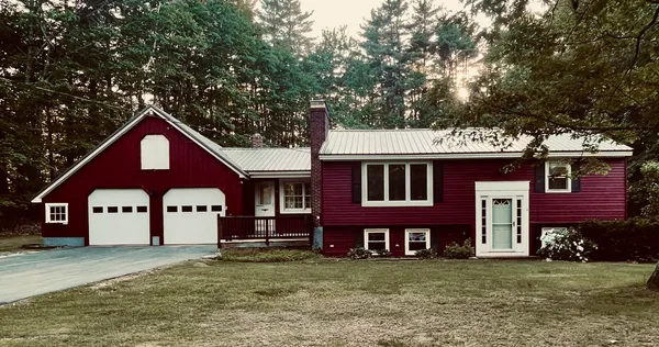 $519,000 | 660 Goodwins Mills Road, Dayton, ME 04005